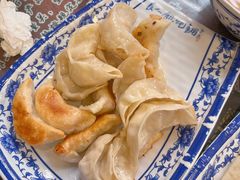 -长人馄饨铺(解放街店)