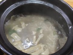 -皮蛋弟砂锅店(总店)