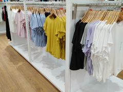 -优衣库(唐山爱琴海购物公园店)