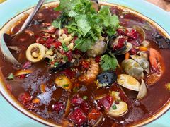 -老东镇啤酒屋海鲜加工·蒸汽海鲜·海鲜烧烤(台东店)