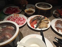 -V-ONE西雅图海鲜自助餐厅(仓山万达广场店)