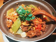 泡子姜烧牛蛙-吃饭皇帝大(合生汇店)