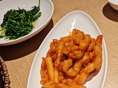 -渝信川菜 · 川味家常菜(财富购物中心店)