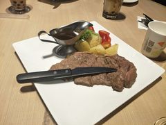 -必胜客(漕宝路店)