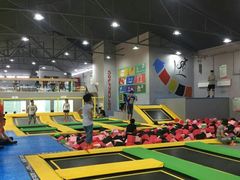 -Bounce Factory反弹工厂蹦床公园(群力店)