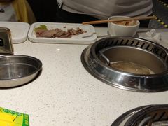 -龍歌自助小火锅(市南金茂湾店)