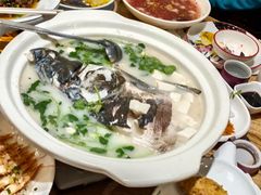 -新白鹿餐厅(爱琴海购物中心店)