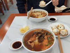 -老西白点心店