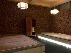 -大连金石滩绿发温泉假日酒店