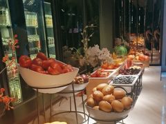 -浅深(世茂滨江精品店)