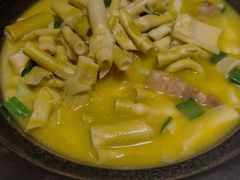 风味野笋煲-千岛湖小鱼儿·淳安匠心农家菜