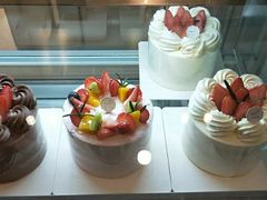 -花花卷卷·鲜食蛋糕(静安久光百货店)