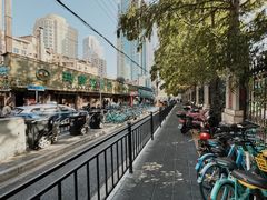 -贯贯吉·清真餐厅(浙江中路店)