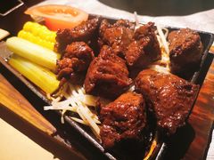 铁锄牛肉-穹六人间 people 6(岳阳路店)