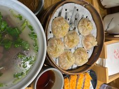 -馋三尺蟹粉小笼(人民广场店)