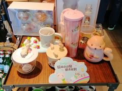 -星巴克(广州南站A18检票口楼上)