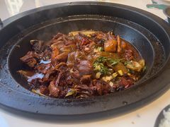 -咱屯子铁锅炖直营店(保利店)