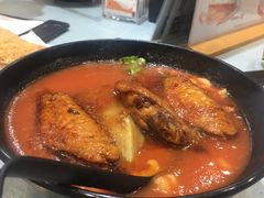 番茄浓汤鸡翅猪扒通粉-华嫂冰室(尖沙咀店)