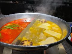 -湊湊火锅·茶憩(新中关购物中心店)
