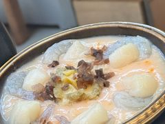 -老牌坊云南鱼豆花火锅(哈西万达店)