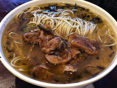 特色素面筋-老半斋(福州路店)