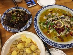 -乌镇那一年小院主题餐厅(甘泉西路店)