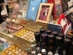 -猫的天空之城概念书店(杭州南宋御街店)