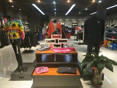 -新华百货CC Park购物广场