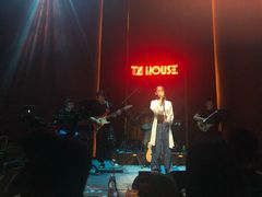 -TZ House音乐现场(来福士中心店)