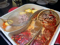 -潮汕三宝鲜牛肉火锅