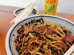 -矮子粉店1985·长沙米粉(湘春路店)