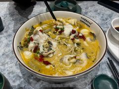 金汤酸菜鱼-聚丰园•湖鲜餐厅(阿红私房菜梅石路店)