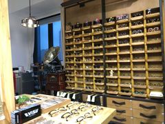 -肆兮眼镜·蔡司·徕卡战略合作店(大坪店)