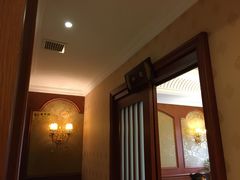 靠窗位-吉祥格桑花开素食餐厅