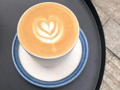 -Be Lived Cafe比例咖啡(摩天轮店)