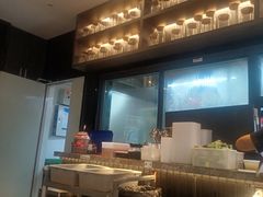 -玥记茶餐厅(十字门华发商都一期绸带店)