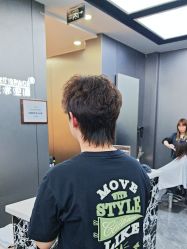 -米可造型烫发染发