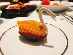 榴莲天鹅酥-粤界(望京金辉店)