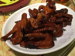 招牌烤乳鸽-石岐佬中山菜馆(张溪店)