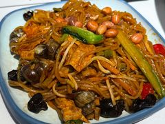 -柳喜辣·烧烤酒局(跃进总店)