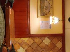 -玛格萝妮比萨屋(四平店)