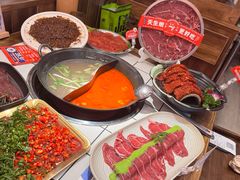-热火朝天鲜切牛肉火锅(南强街巷店)