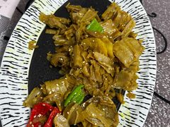 -天天向上素食餐厅(五台山店)