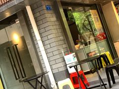 门面-小波紫炸鸡(水围店)