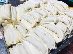 本地嫩芹菜鲜肉大馄饨-方老大馄饨(抚宁巷店)