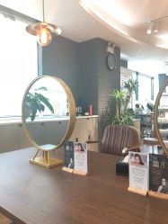 -意廊 Hair Salon