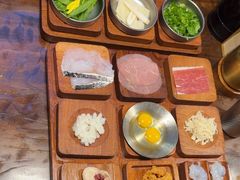 -银米·云南传统过桥米线(双廊黑金冠店)