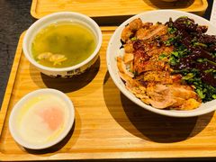 川香菜心烧鸟丼-熊吞·大碗丼烧肉饭(西市场嘉华店)