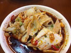 土冒黄喉-炉小二铜锅牛蛙•川湘菜(三里屯店)