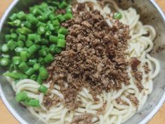 素椒杂酱面-左撇子私房面